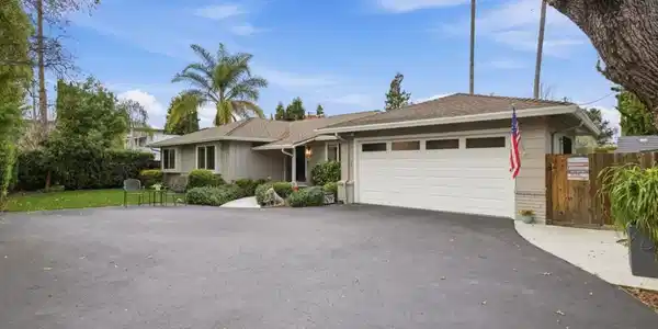 171 Santiago Avenue