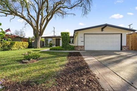 710 Lakechime Drive