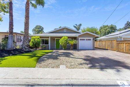 51 Surf View Drive