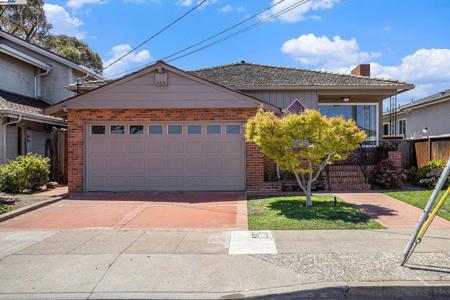 3286 San Jose