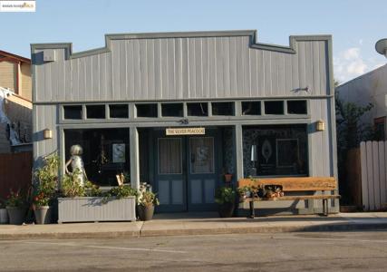 58 Main St.