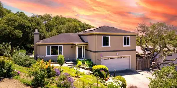14892 Blue Oak Place