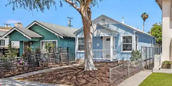 4461 Louisiana Street
