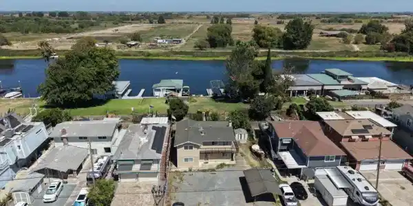 4600 Sandmound