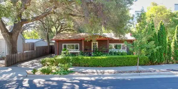 340 Palo Alto Avenue
