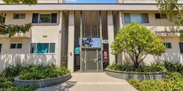 3166 S Sepulveda Boulevard