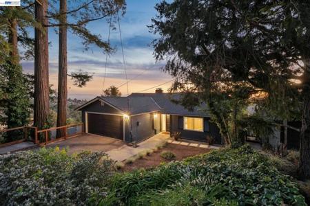 5969 Rincon Dr