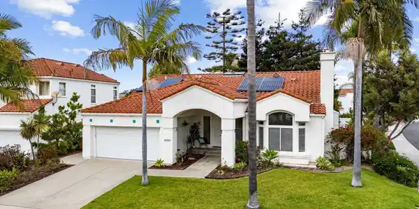 4932 Alameda Drive