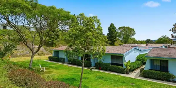 3839 Vista Campana S