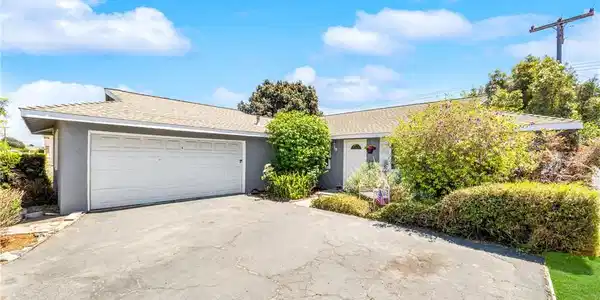 5652 Harold Pl