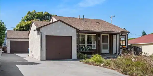 2606 Ralston Lane