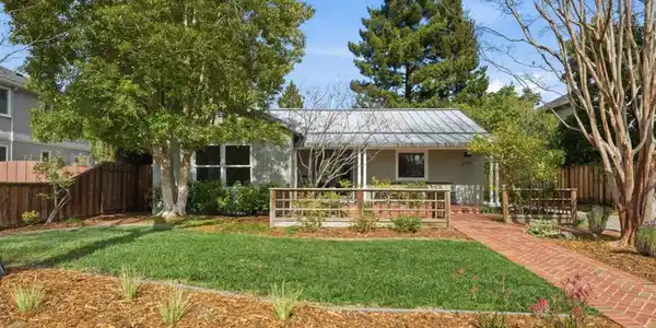2703 South Court