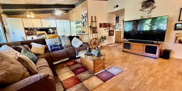 6545 Green Valley Circle