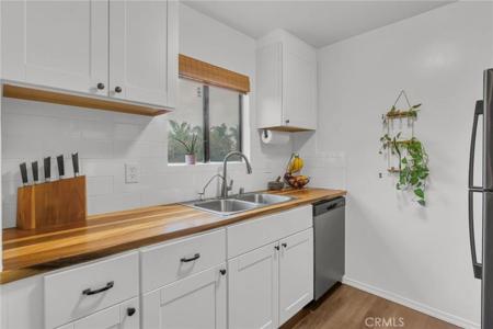1506 E 4th