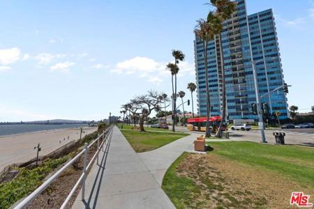 2999 E Ocean Boulevard