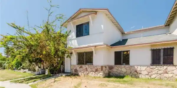 7 Fiesta Lane