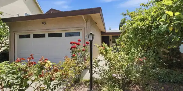 1478 Plaza Dr