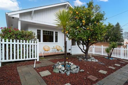 2108 Carmelita Avenue