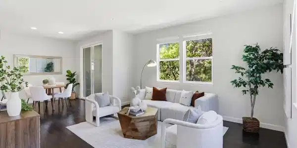 596 San Posadas Terrace