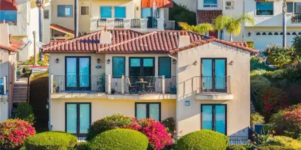 2051 Costa Del Sol