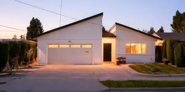 6241 Cotton Ave