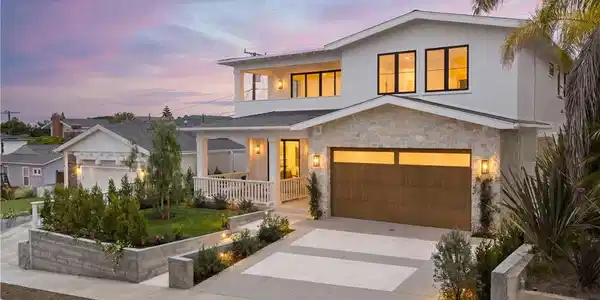 1212 Magnolia Avenue