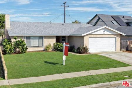 1940 Pelican Avenue