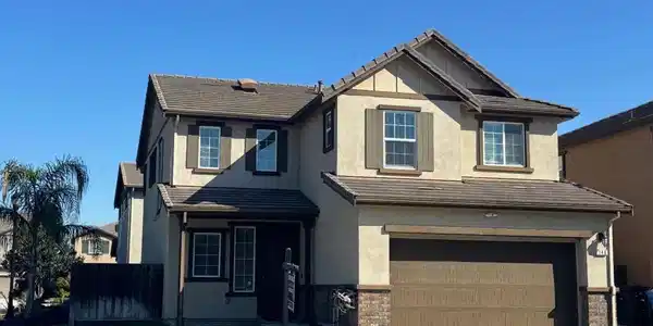 140 Willowrun Way