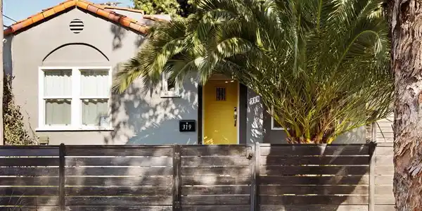 319 W 23rd Street