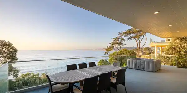 1624 Torrey Pines Rd