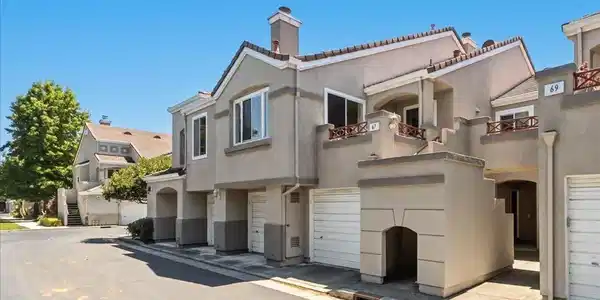 67 Mirabelli Cir