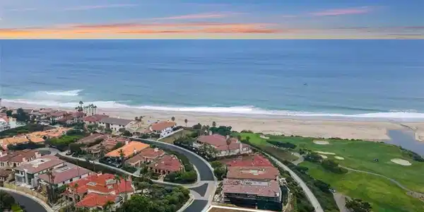 14 Ritz Cove Drive