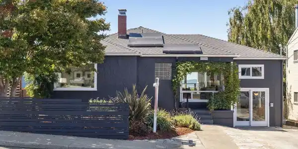 6338 Arlington Blvd