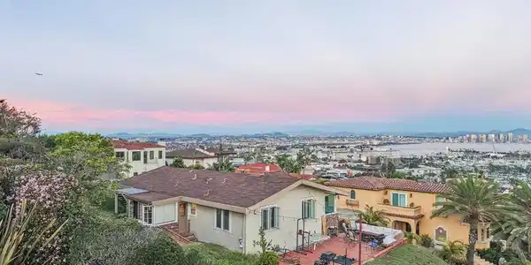 3226 Lucinda Street