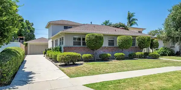 5814 E Rogene Street