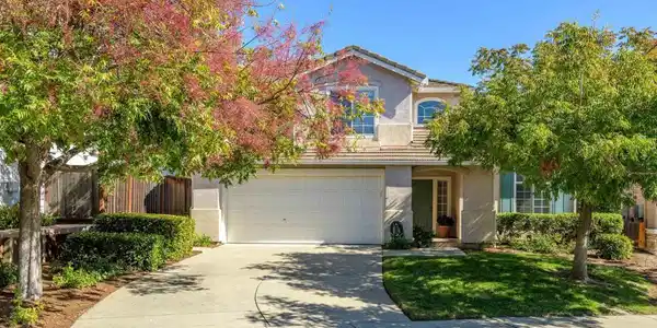 321 Liveoak Ct