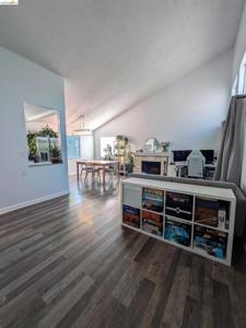 1164 MAYWOOD LN.