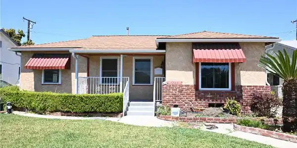 1325 W 34th