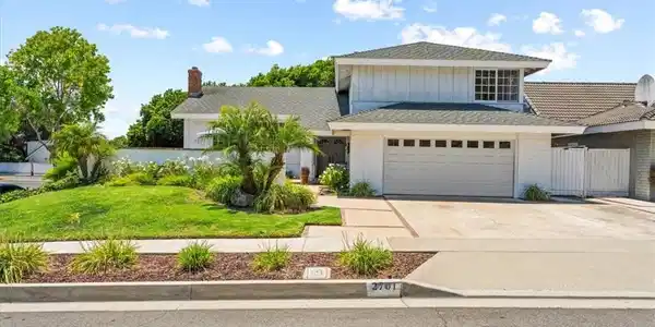 2701 Cardinal