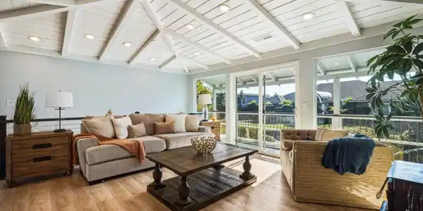 17 Sunset Drive