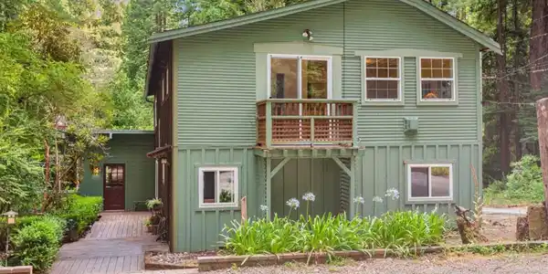 170 Madrone Avenue