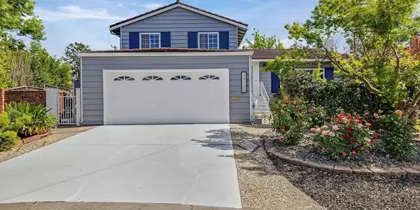 36126 Fanshawe Ct