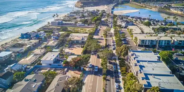 2715 Camino Del Mar