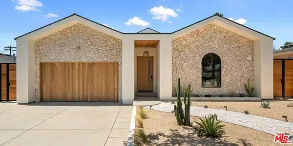 6342 W 77th Street