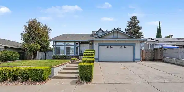 3727 Arlington Cir