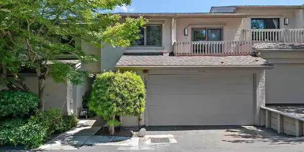 206 Sand Hill Circle