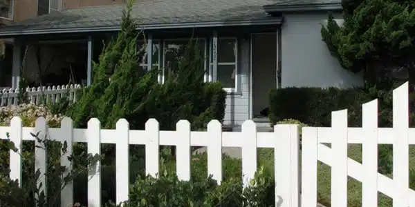 1268 Grand
