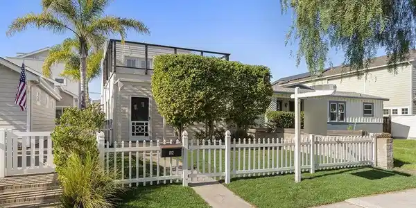 812 H Ave