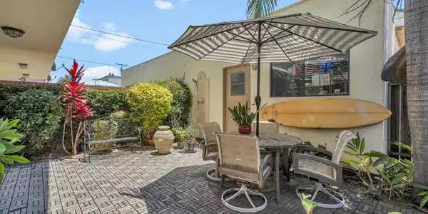 255 Daisy Ave