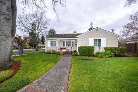 4107 Mackay Drive